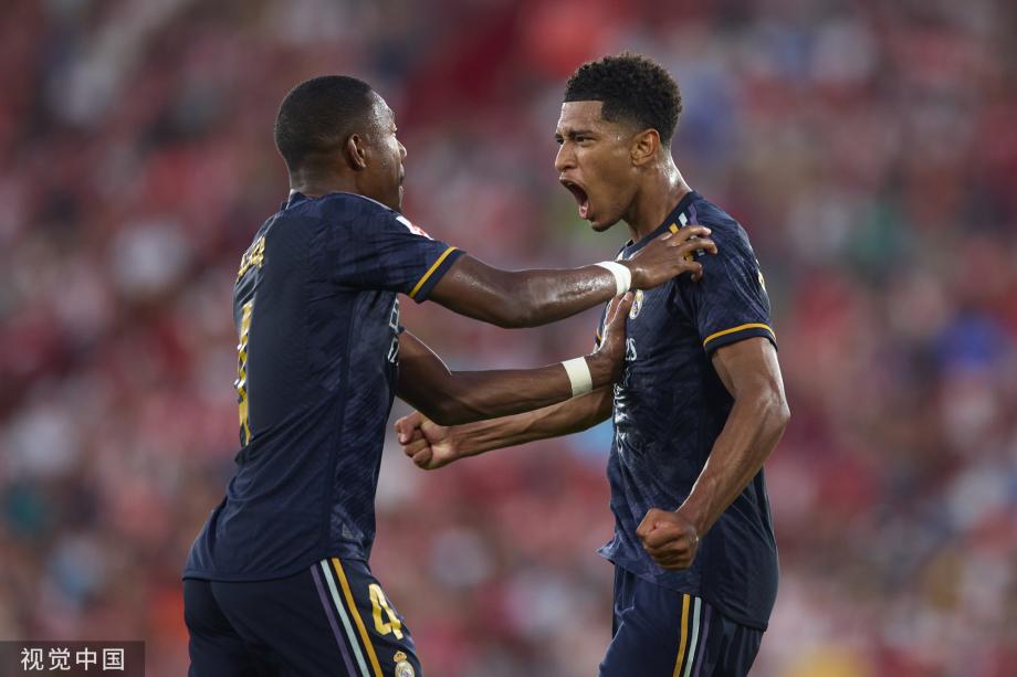 巴塞罗那足 巴塞罗那足